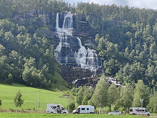 cascade Norvège Balade en Ancienne